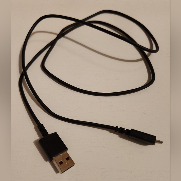 HyperX CloudX Flight Wireless Gaming Headset for Xbox, Adjustable - Picture 7 of 15